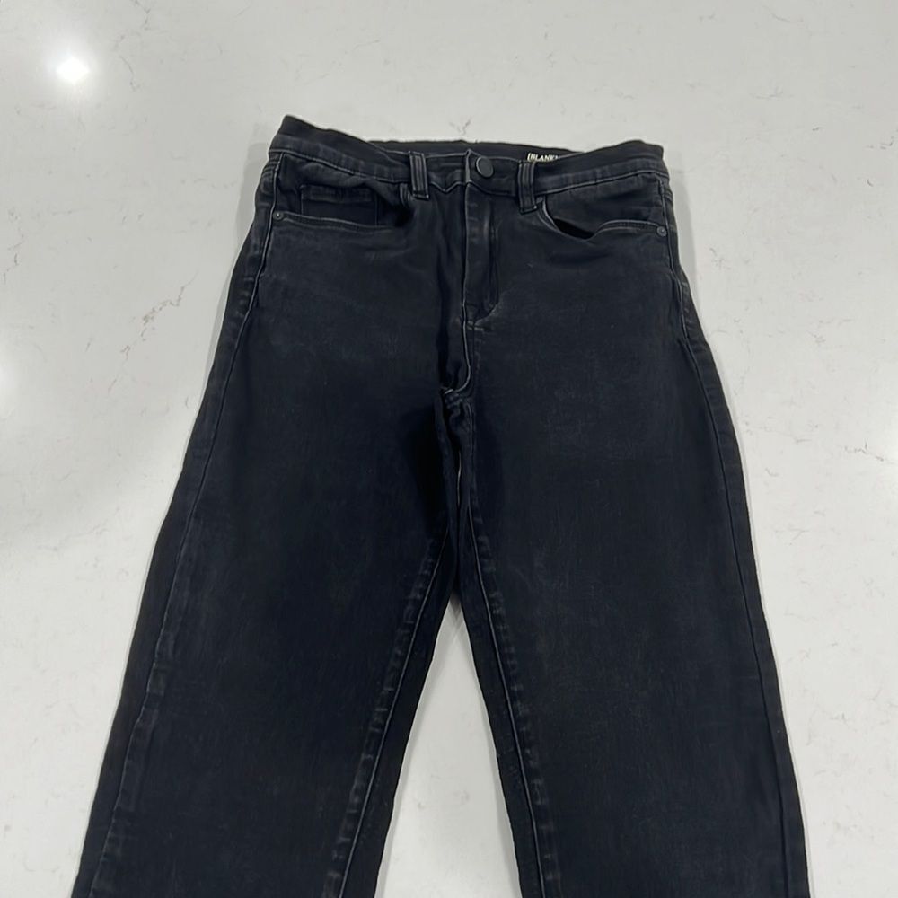 BlankNYC jeans Black stretch straight leg skinny distressed denim size 28